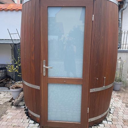 Schlafen Im Weinfass Apartment Ipsheim Exterior foto